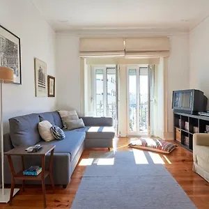 Charming Marques Apartment Lisbon